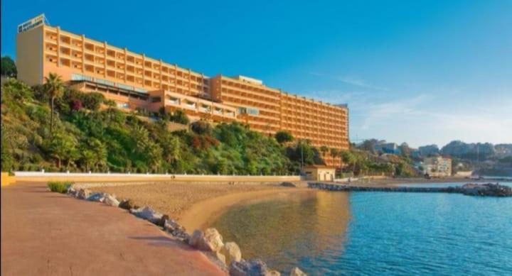 Espectacular Apartamento En Primera Linea De Playa ベナルマデナ エクステリア 写真